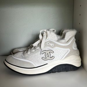 Women’s size 8 Chanel sneakers